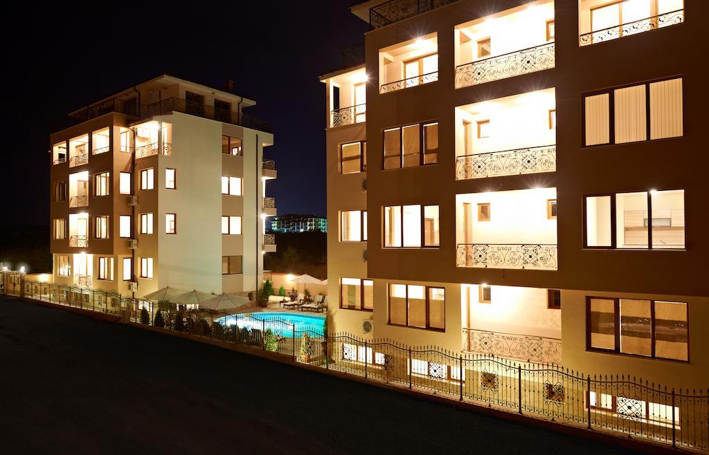 Stanny Court Aparthotel Nesebar Habitación foto
